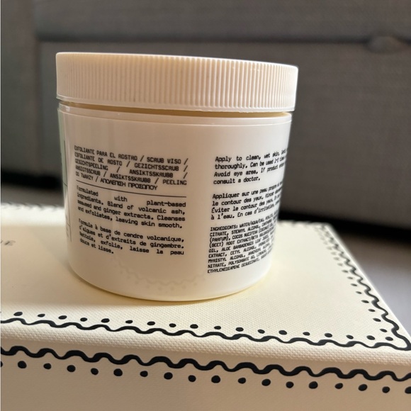 LE LABO Exfoliant Face Scrub Basil/Ginger - Picture 4 of 5